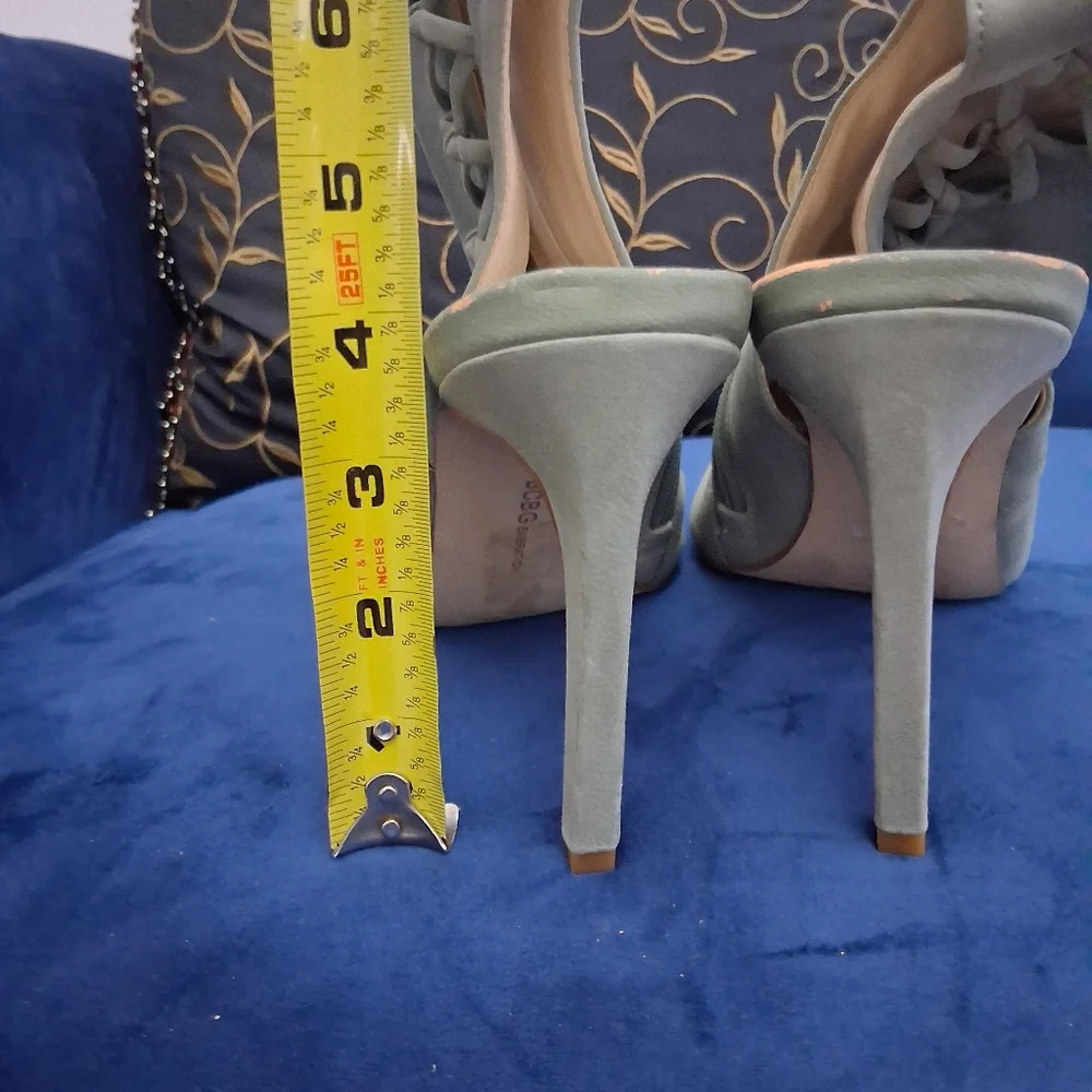 EUC BCBGeneration Size 9.5 Sage Green Cornelius Corset Boots!